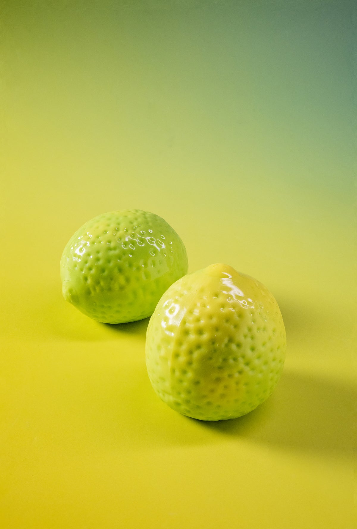 Color-Changing Lemon