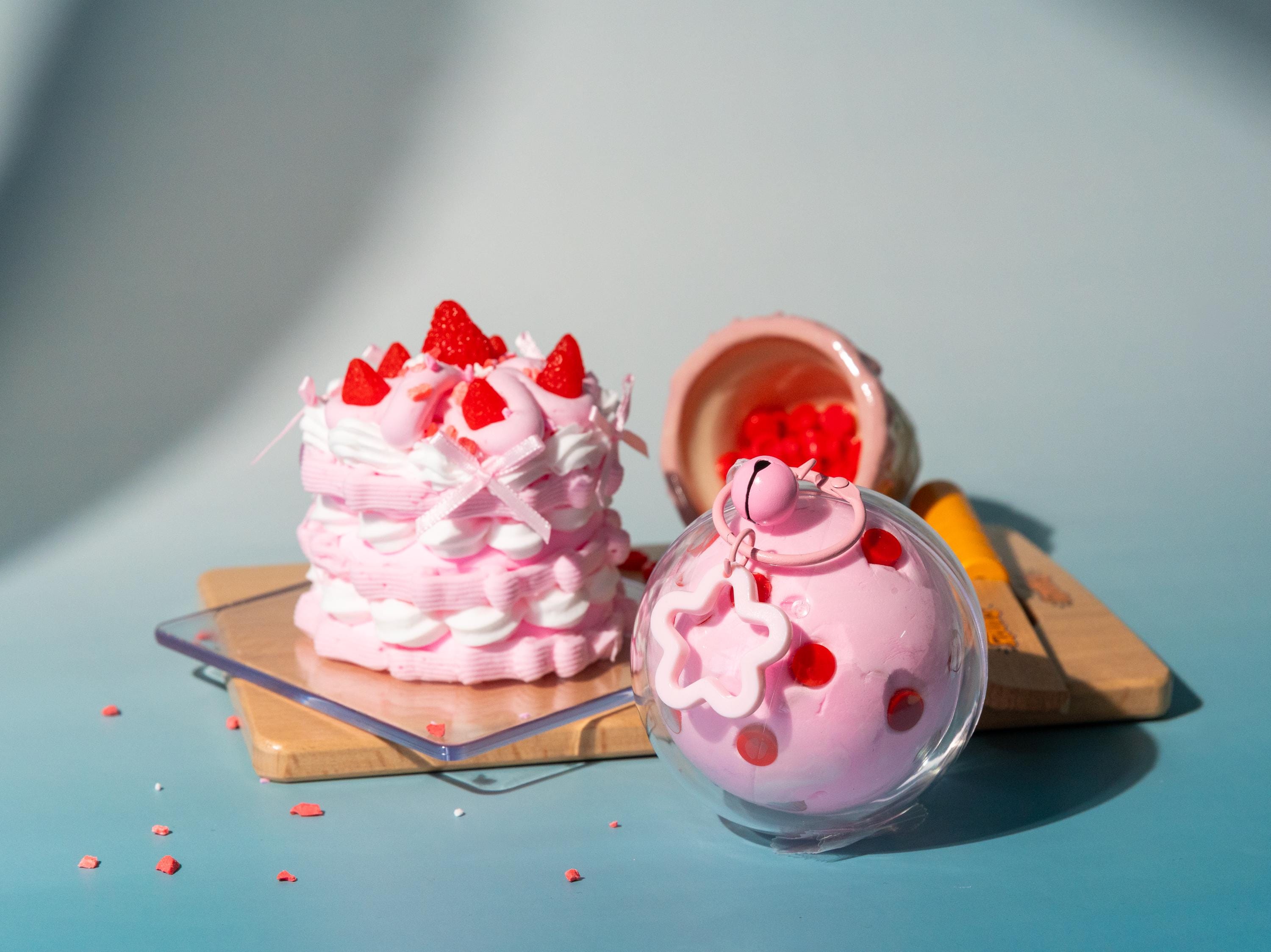 DIY Sensory Kit - Strawberry Cake