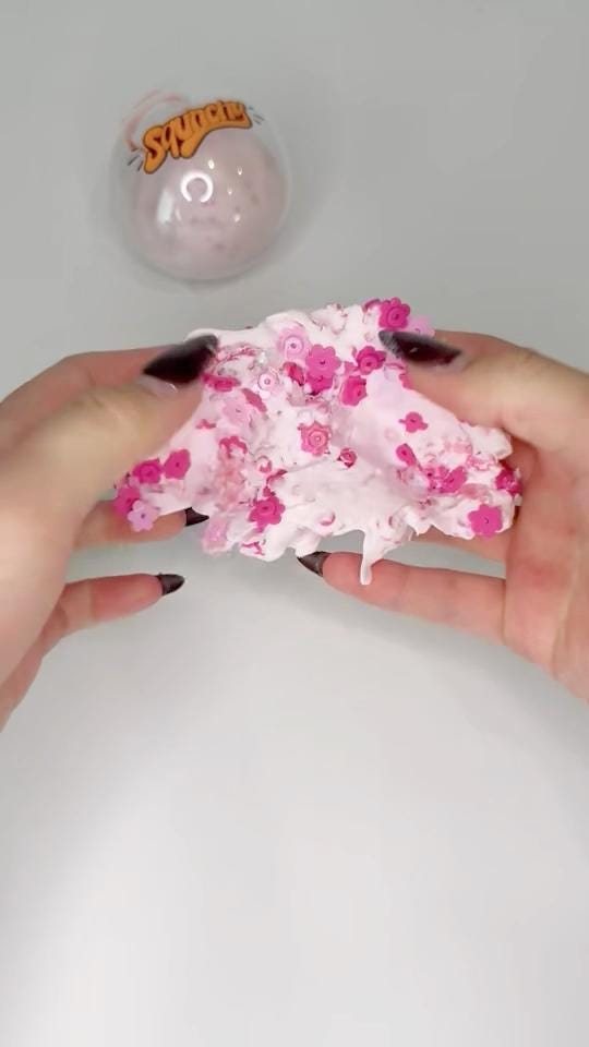 Stress Ball DIY Kit: Pink petal