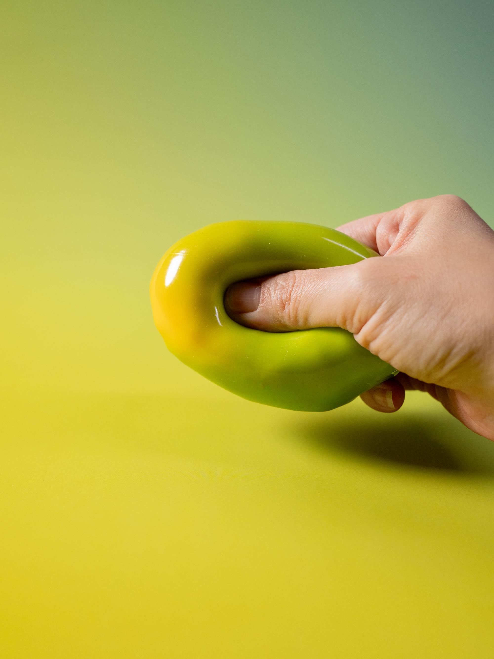Color-Changing Mango Squishy  From Green (Unripe) to Yellow (Ripe)